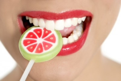 5 Foods That Damage Your Teeth